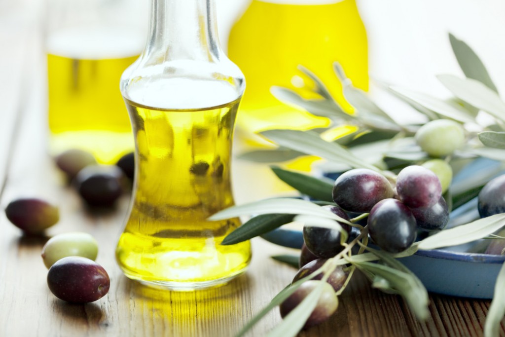 زيت الجوجوبا يدخل في العديد من الصناعات